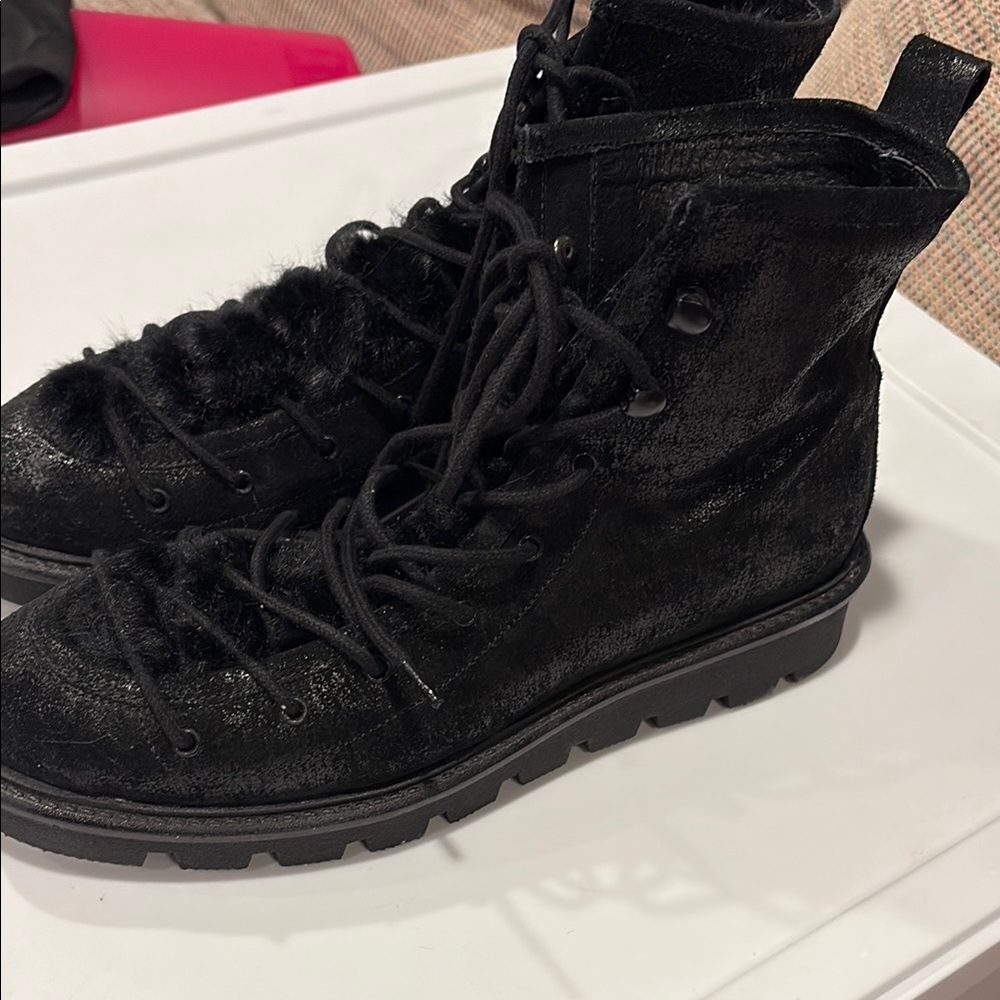 Stylish Black Velvet Boots